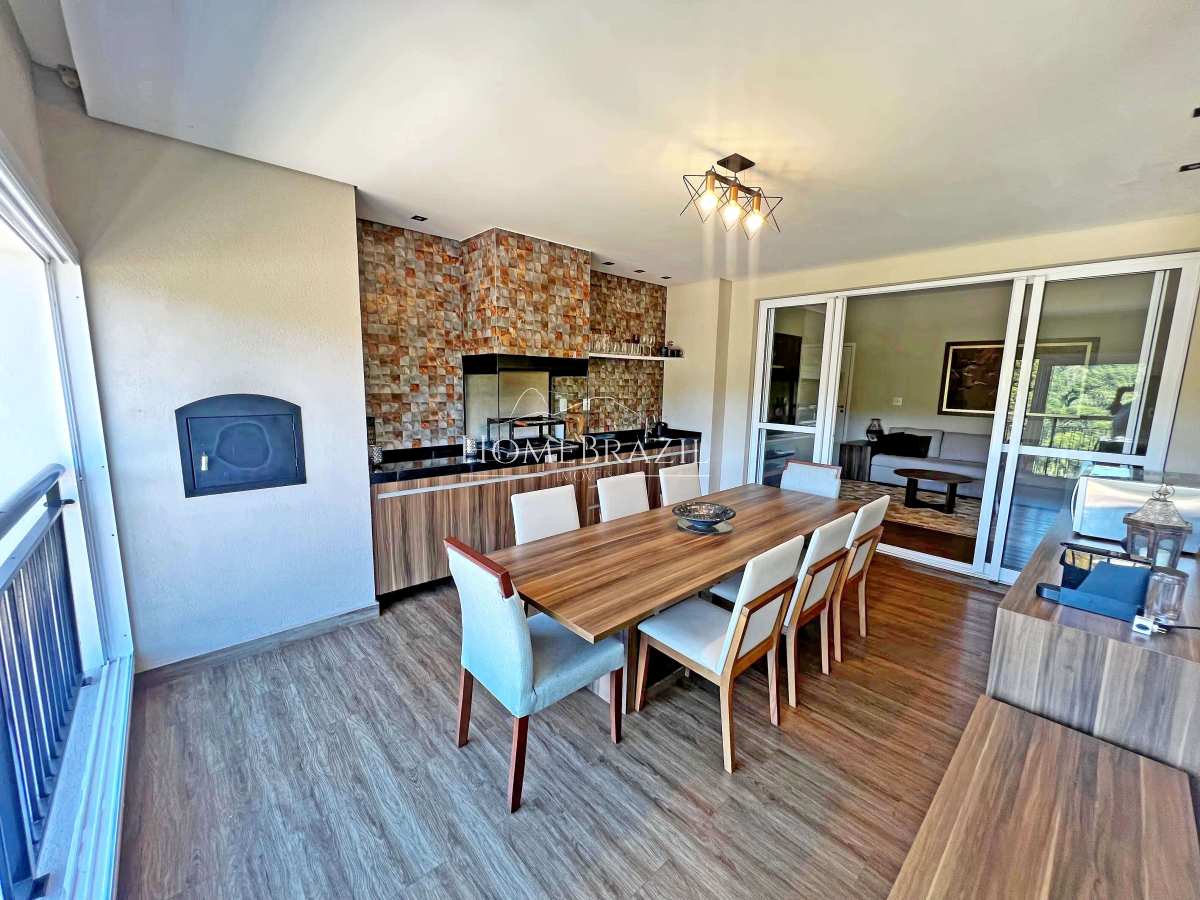  - Apartamento alto padrão à venda ao lado do Capivari em Campos do Jordão | Condomínio estilo resort