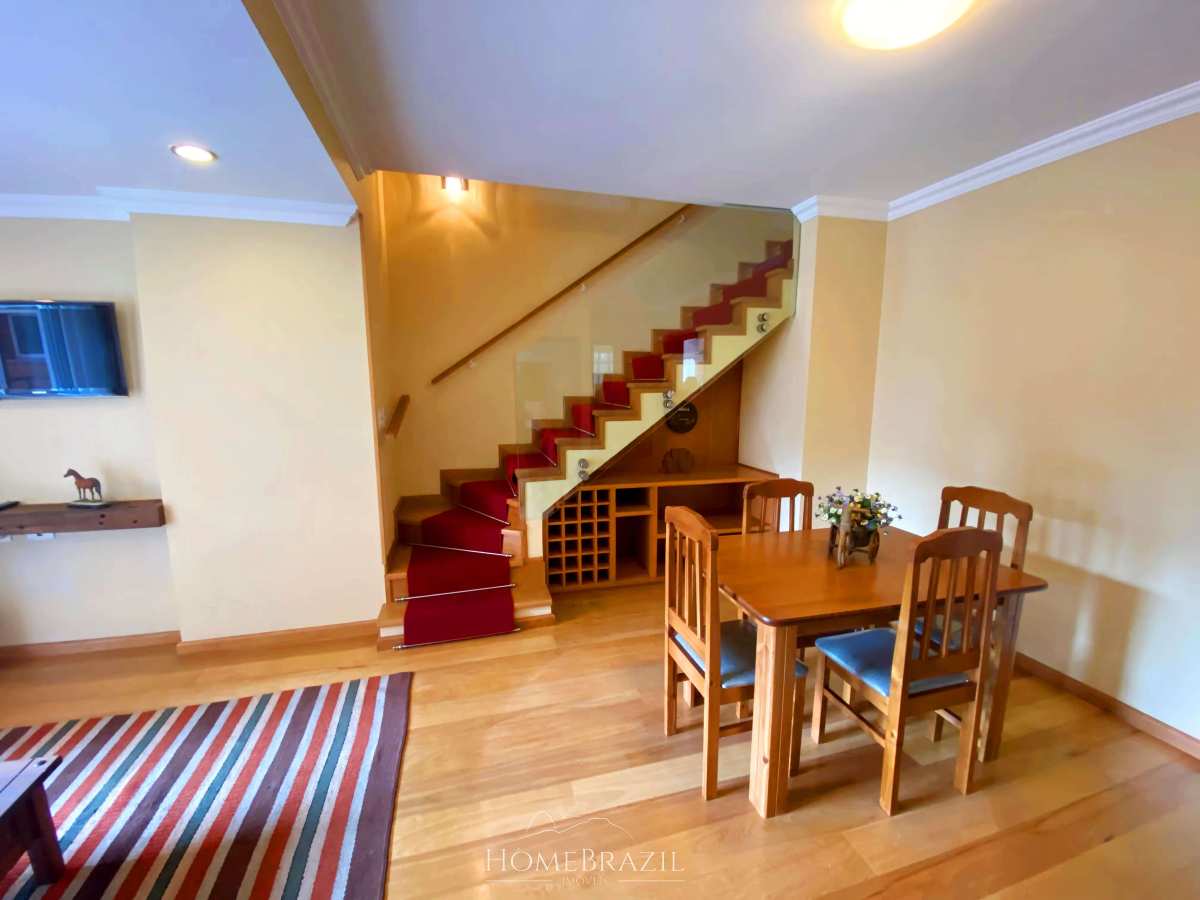 Apartamento à venda com 2 quartos, 99m² - ,Campos do Jordão