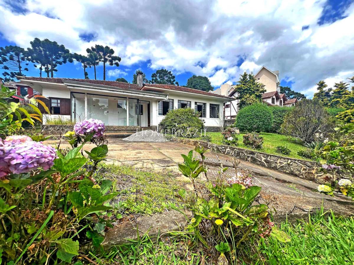 Casa à venda com 5 quartos - ,Campos do Jordão