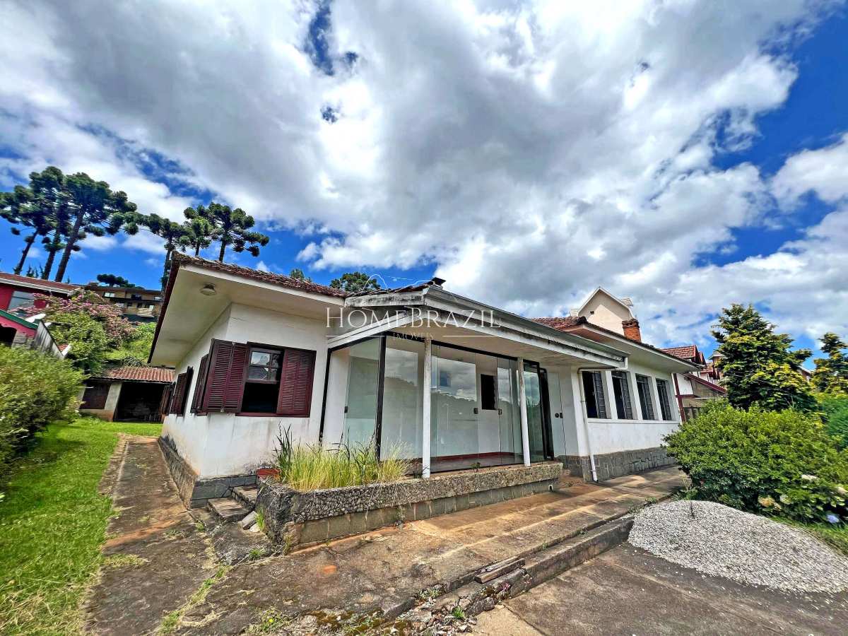 Casa à venda com 5 quartos - ,Campos do Jordão