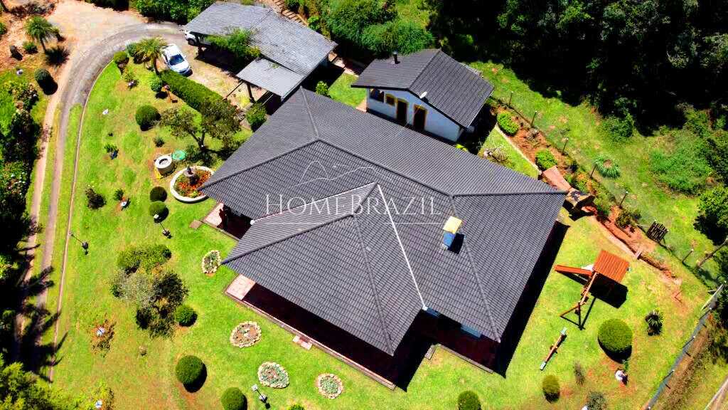 Casa à venda com 4 quartos - ,Campos do Jordão