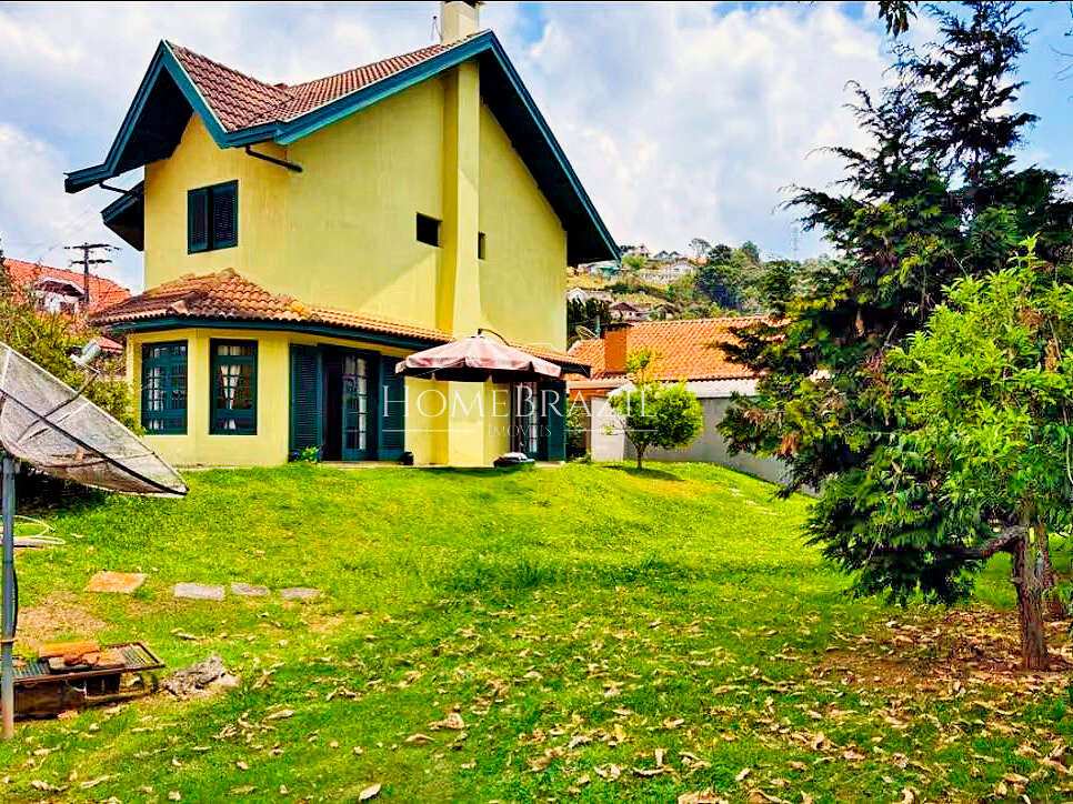 Casa à venda com 3 quartos, 143m² - ,Campos do Jordão