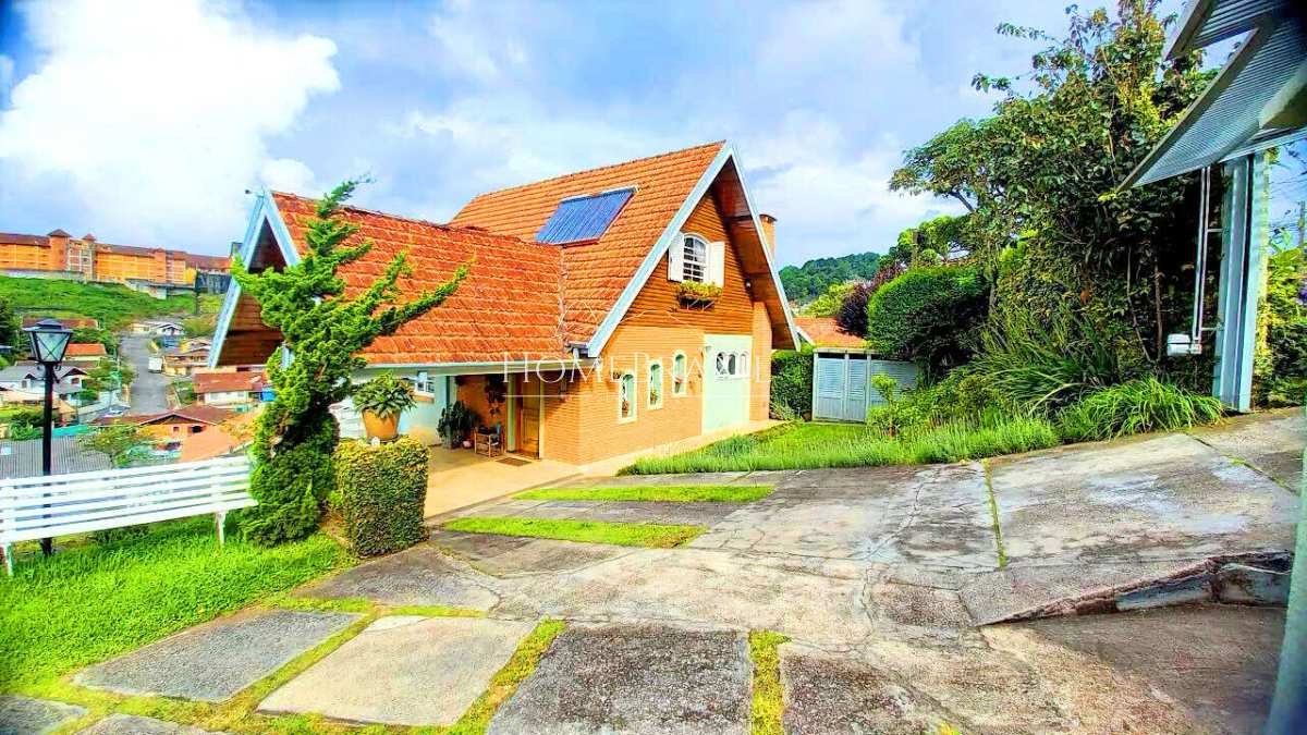 Casa à venda com 2 quartos - ,Campos do Jordão